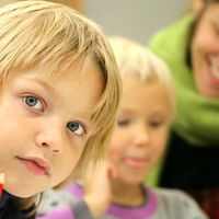 Tener demasiadas actividades estructuradas podría afectar el funcionamiento ejecutivo de los niños 