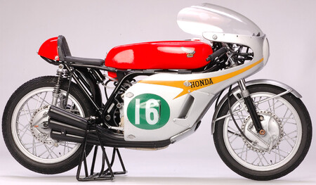 Honda Rc166 2