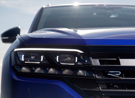 Volkswagen Amarok 2022 podría adoptar una versión R, tomando a Ford Ranger Raptor como referencia