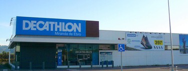 El pantalón suave y ligero de Decathlon que te encantará para escaparte a la montaña por su relación calidad - precio 