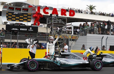 Victoria de Lewis Hamilton en Paul Ricard en la vuelta de la Fórmula 1 a Francia