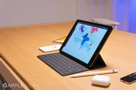 El iPad (2019) de 10,2” Wi-Fi con 32 GB más barato está en eGlobal: 269,79 euros