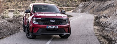 Probamos la Ford Ranger MS/RT: es una pick-up, es deportiva y es diésel. Tiene tan poco sentido que enamora