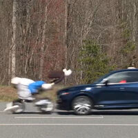 Los moteros somos invisibles para los SUV. Lo ha demostrado científicamente un estudio, y han hecho un vídeo de alerta