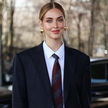 Las nuevas Nike con efecto perla que adoran las amantes del lujo silencioso y son el fondo de armario más chic  