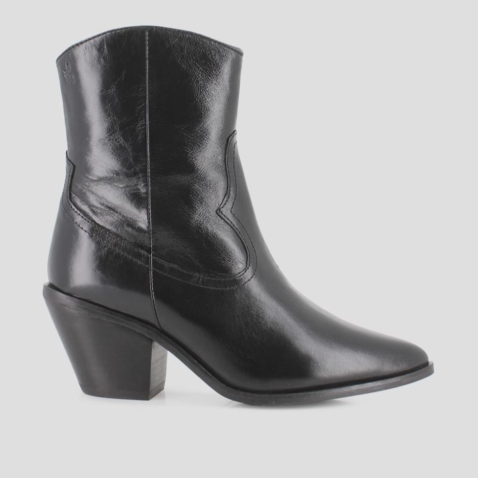 Blogger
Botines cawboy de mujer en piel con tacon cubano



