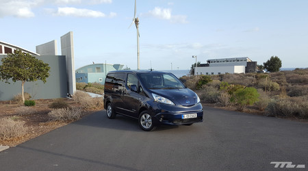 Nissan e-NV200: probamos la furgoneta eléctrica, para carga o de 7 plazas, con más autonomía
