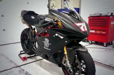 Claudio Corti, Vladimir Leonov y Jules Cluzel serán los pilotos de MV Agusta en el WSBK