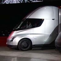 Tesla usará el Semi para transportar su propia mercancía entre Fremont y su Gigafactoría