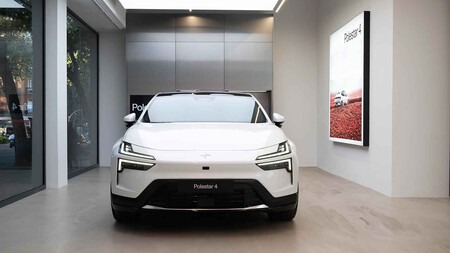 Polestar 4 2024