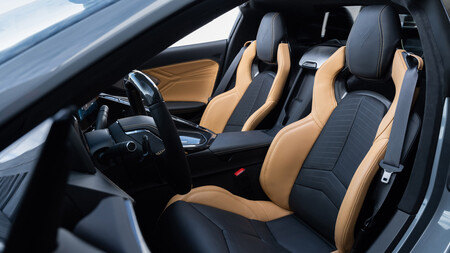 Chevrolet Corvette E Ray 18