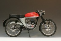 Montesa Impala a 1/5 de escala