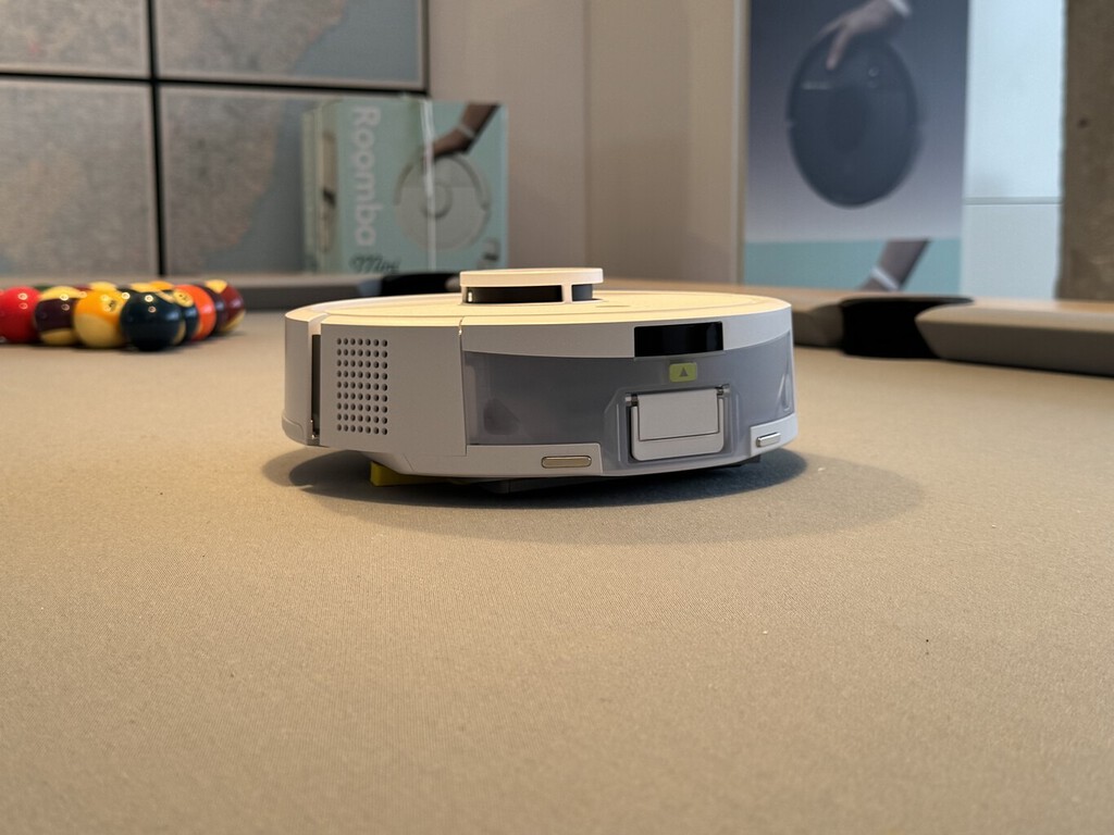 Más pequeña, pero más bestia: la nueva Roomba pasa de la moda de los robots con brazos