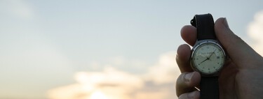 Hoy toca el cambio de hora y estos son los dispositivos que no tendrás que tocar. La casa inteligente lo ha cambiado todo