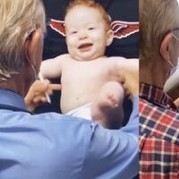 El doctor Gerba nos demuestra que es posible poner una inyección a un bebé y lograr que no deje de sonreír