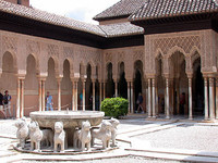 El Patio de los Leones de la Alhambra