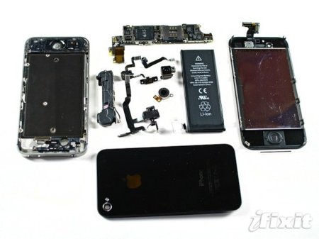 iFixit desarma el iPhone 4S que ya tienen los usuarios alemanes, Vodafone UK anuncia rebajas en sus tarifas