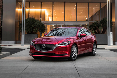 Mazda E 6