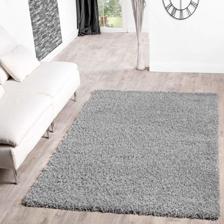 Desde 4,50 euros podemos comprar en Amazon una alfombra de T&T Design Shaggy: gran variedad de medidas y colores disponibles