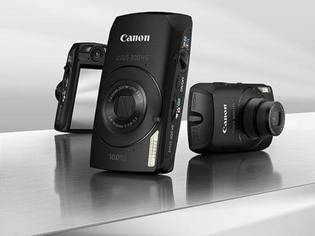 Canon IXUS 300 HS, con sensor retroiluminado y controles manuales