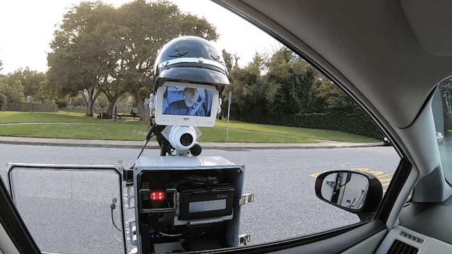 Robot Poli 1 2024