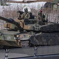 A Coreia do Sul, quinta potência militar do mundo, está vendendo tanques para um dos principais alvos da Rússia 