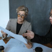 México está envejeciendo y las empresas tendrán que cambiar: cada vez habrá menos jóvenes para trabajar 