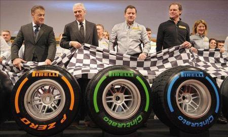 Jean Alesi: "es injusto que se acuse a Pirelli cuando la FIA ordenó hacer esos neumáticos "