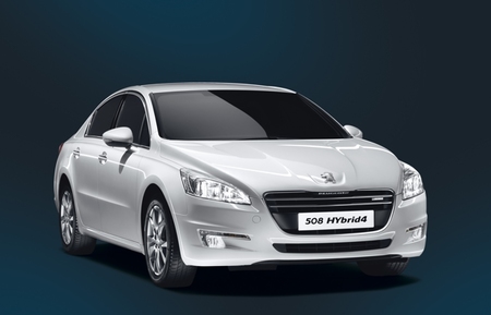 Peugeot 508 HYbrid4, 36.200 euros en España
