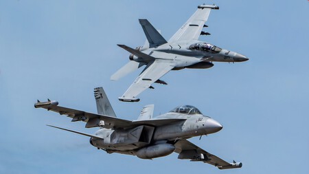Ea 18 Growler Pair
