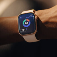 Bonito reloj inteligente que va a poder detectar la hipertensión. Se puede conectar a redes 5G 