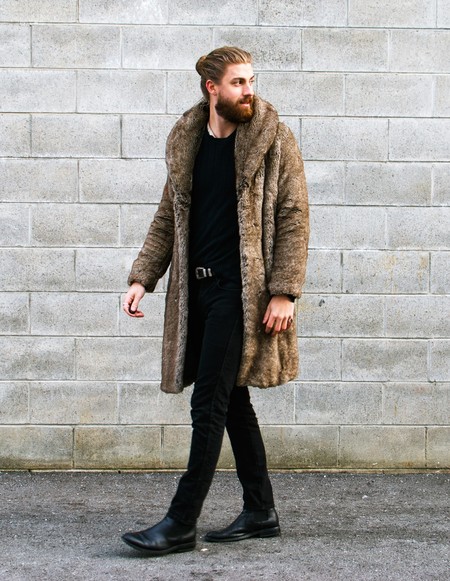 ¿Adivinas cuánto gasta en ropa el hombre mejor vestido según Reddit?