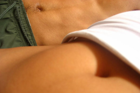 Diferentes maneras de trabajar el abdomen con los isométricos
