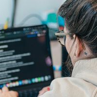 Pensábamos que el trabajo generado por la IA estaba disparando la productividad: en realidad, el "workslop" la está hundiendo