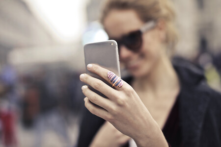 El gobierno de Noruega va a obligar a los influencers a etiquetar las fotos retocadas que compartan en redes sociales