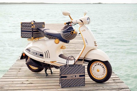 Vespa 946 Christian Dior2