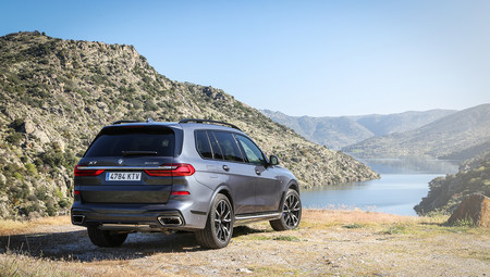 Conducimos el BMW X7 2019