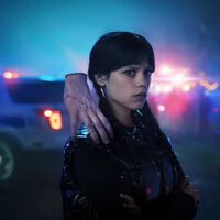 "Miércoles acabó terriblemente mal". Los creadores de la serie de Netflix con Jenna Ortega explican los 3 grandes cambios de la temporada 2