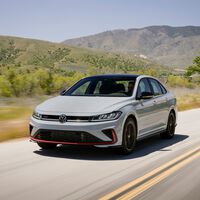 El último Volkswagen Jetta manual ya tiene fecha de despedida y México lo vio venir desde hace tiempo 