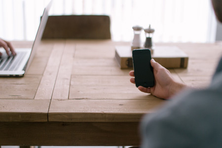 Infojobs y Jobandtalent, ¿cuál es la mejor app para encontrar trabajo?