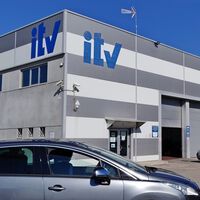 No, no te van a cobrar más por pasar la ITV fuera de plazo: este y otros bulos sobre la inspección técnica