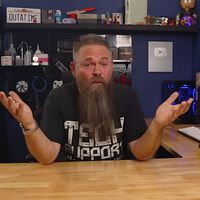 Ele achava que o YouTube estava excluindo seus vídeos a mando da Microsoft, mas no fim conseguiu recuperá-los, embora não soubesse como 