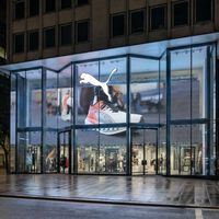 De 95 a 45 euros: JD rebaja las zapatillas Puma que nos harán sentir como en una nube y podemos combinar con todo el armario 