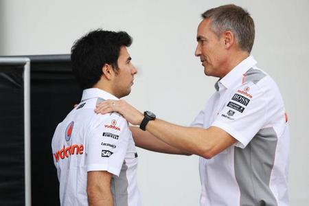Martin Whitmarsh aún mantiene silencio sobre la continuidad de Sergio Pérez