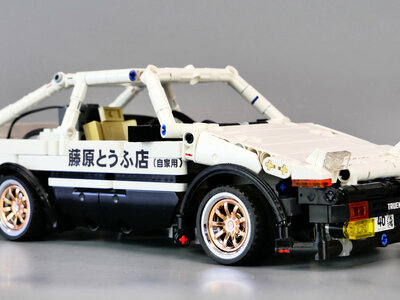Legos de ayer y de hoy de modelos de Toyota que pueden hacer se te caiga una lagrimita 