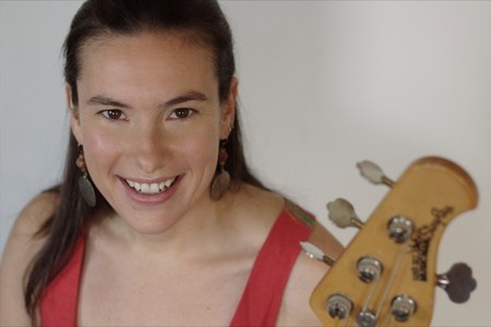 Mariana Iranzi: "mi deseo es que la música infantil no se convierta en algo comercial, artificial y superficial"