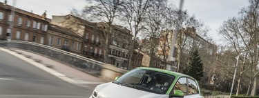 Ya hemos conducido el smart forfour electric drive que DHL usará como buzón