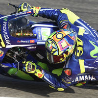 El secreto de Valentino Rossi en el GP de Aragón: freno trasero de pulgar para ayudar a su pierna derecha