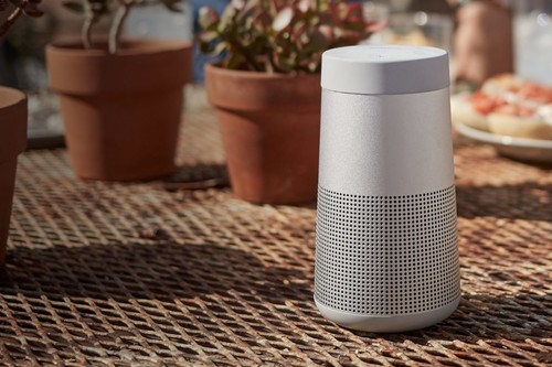 ¿Buscando altavoz Bluetooth para usar dentro y fuera de casa? Aquí tienes 5 modelos todoterreno 