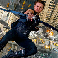 ¿Era necesario? Marvel transforma a Ojo de Halcón en mutante con múltiples brazos y pierde lo que lo hacía especial: su humanidad entre dioses